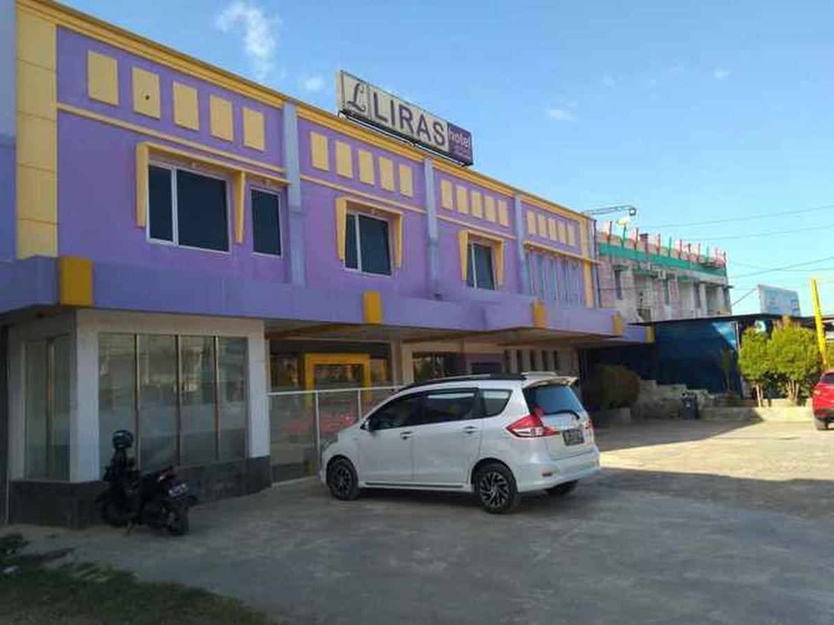 Liras Hotel Syariah Pulupanda Exterior photo